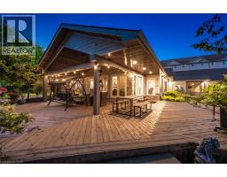 882-888 FAIRWAY Road N - 47