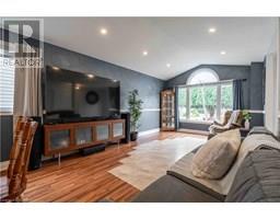 30 GLENGARY Crescent - 10