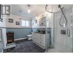 30 GLENGARY Crescent - 30