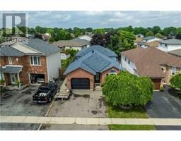 30 GLENGARY Crescent - 39