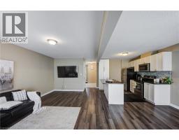 66 YVONNE Crescent - 11