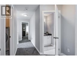 66 YVONNE Crescent - 32