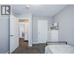 66 YVONNE Crescent - 35