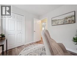191 SILVER ASPEN Crescent - 18