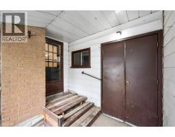 191 SILVER ASPEN Crescent - 24