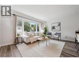 191 SILVER ASPEN Crescent - 4