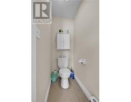 10 WESTVIEW Court - 18