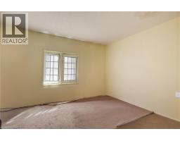 465 WOOLWICH Street N UnitNo. 17 - 13