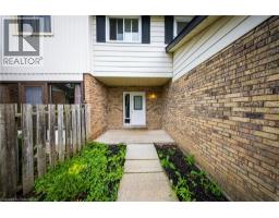8 WOODS End - 3