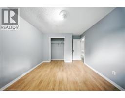 8 WOODS End - 31