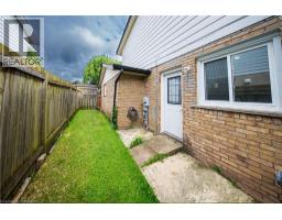 8 WOODS End - 36