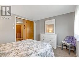 30 OAKHILL Drive UnitNo. A - 14