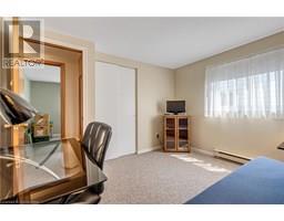 30 OAKHILL Drive UnitNo. A - 19