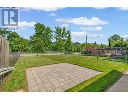 30 OAKHILL Drive UnitNo. A - 4