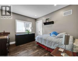 32 NICHOL Street W - 22