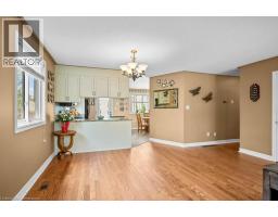 25 HYSLOP Drive - 11
