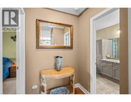 25 HYSLOP Drive - 21