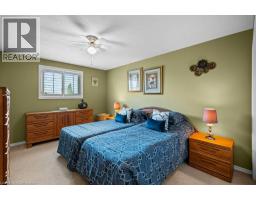 25 HYSLOP Drive - 22