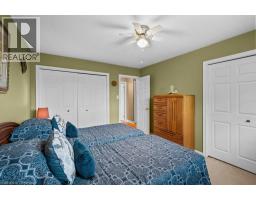 25 HYSLOP Drive - 24