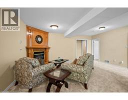 25 HYSLOP Drive - 29