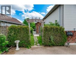 25 HYSLOP Drive - 45