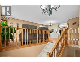 25 HYSLOP Drive - 6
