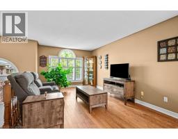 25 HYSLOP Drive - 8