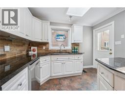 114 DELAVAN Drive - 19