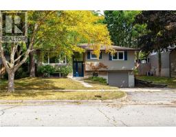 78 TUPPER Crescent - 1