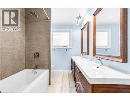 78 TUPPER Crescent - 14