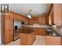 152 TOLLGATE Drive - 14