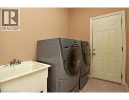 152 TOLLGATE Drive - 25