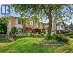 64 SUMMERDALE Place - 2