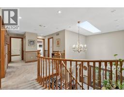 64 SUMMERDALE Place - 26