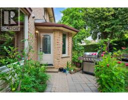 64 SUMMERDALE Place - 45