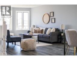 98 THOMAS Avenue - 12