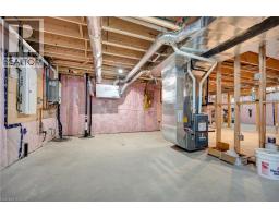 64 QUEEN Street W - 16