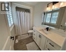 111 VILLAGE Road - 16