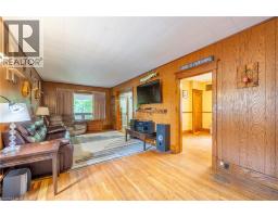 215 NORFOLK Street N - 11