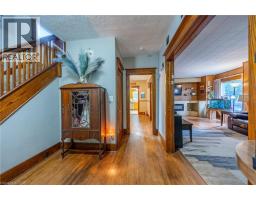 215 NORFOLK Street N - 13