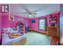 215 NORFOLK Street N - 20