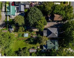 215 NORFOLK Street N - 36