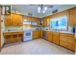 215 NORFOLK Street N - 6