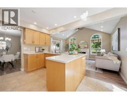 428 EASTBRIDGE Boulevard - 10