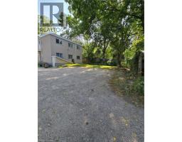 74 WILLIAM Street W - 3