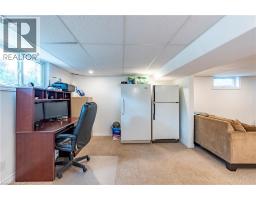 2 LESTER Place - 13