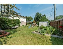 2 LESTER Place - 15
