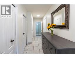 2 LESTER Place - 3
