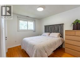 2 LESTER Place - 8