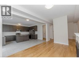 14 PRINCE PHILIP Boulevard - 11